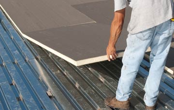 benefits of insulating Renhold flat roofing